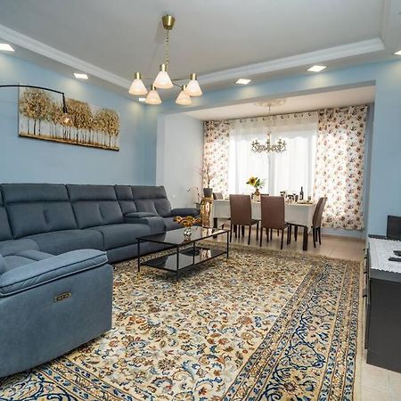 شقة Windows On Netanya Luxury Penthouse Downtown المظهر الخارجي الصورة